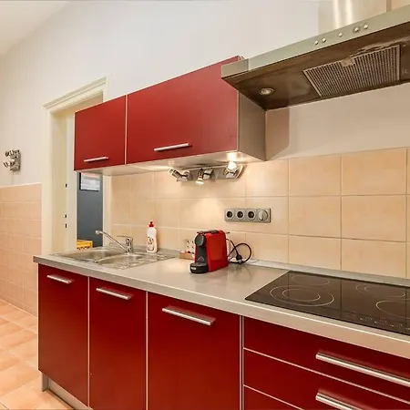 Bold Base Apartment Budapest